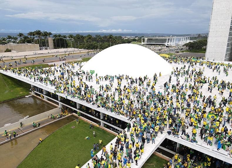 STF marca interrogatório de segunda piauiense presa nos atos antidemocráticos em Brasília