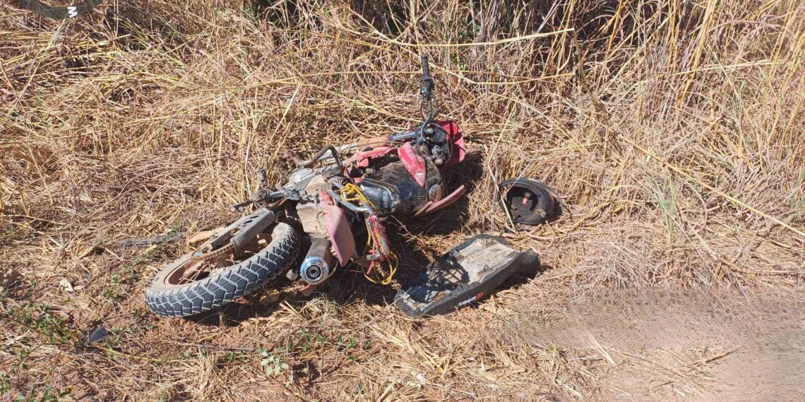 Acidente fatal na BR-135 em Alvorada do Gurguéia envolvendo  caminhão e motocicleta