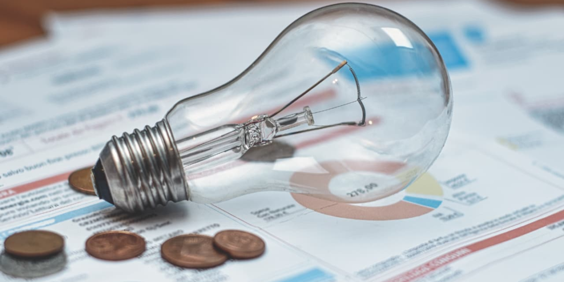 Conta de luz terá aumento em setembro com bandeira vermelha