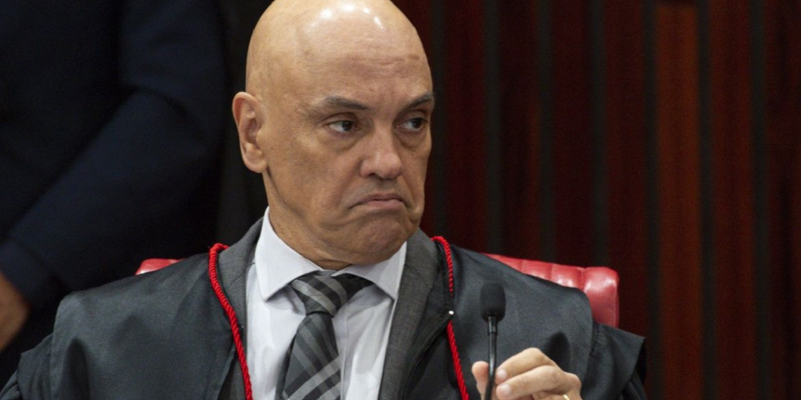 Moraes aplica multa de R$ 5 milhões por dia ao X e Starlink por descumprimento de ordens judiciais