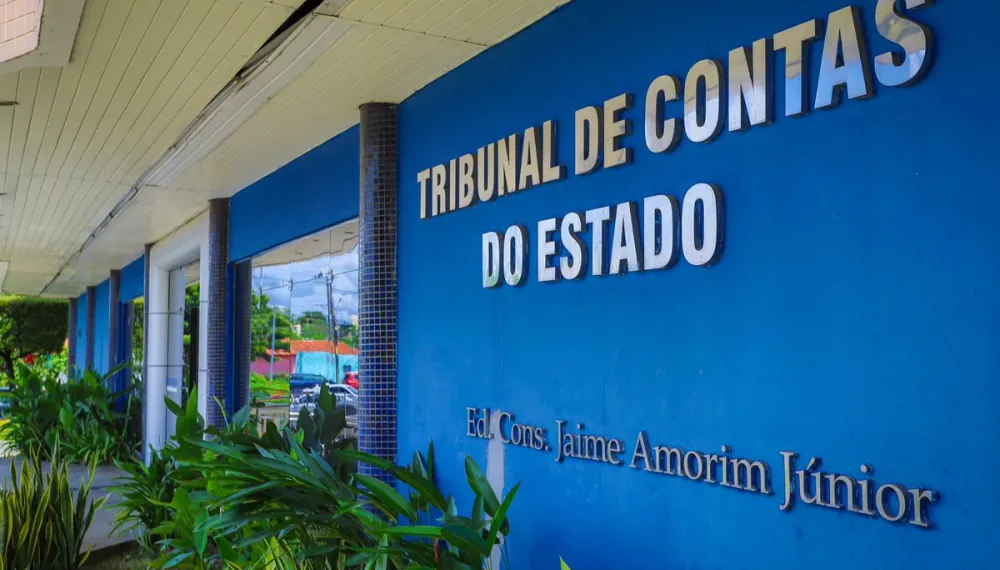 TCE bloqueia contas da Prefeitura de Novo Oriente do Piauí por falhas na prestação de contas